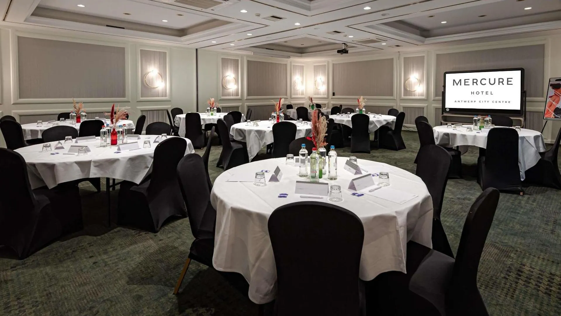 מלון Mercure Antwerp City Centre