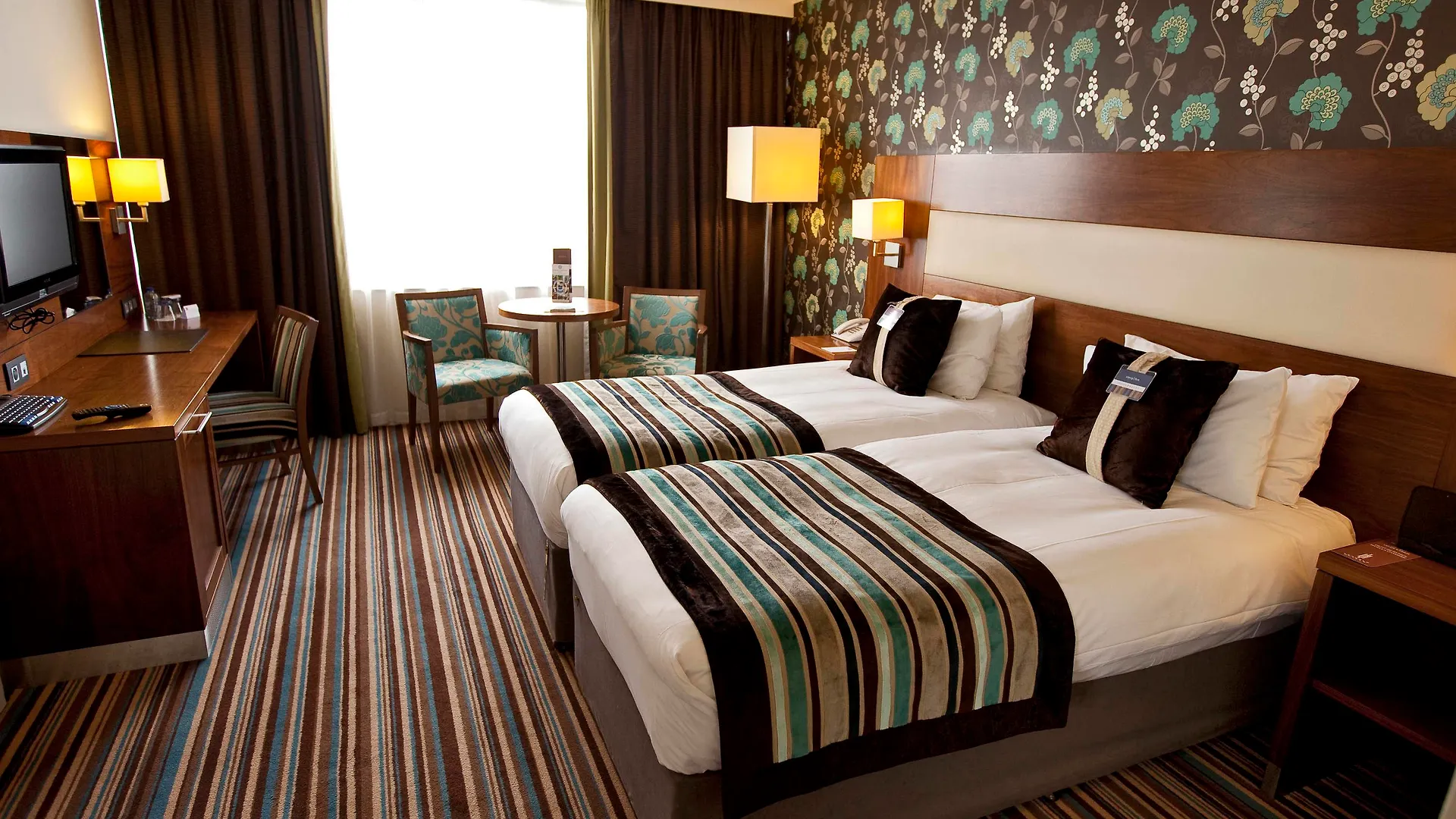 Mercure Antwerp City Centre 4*,