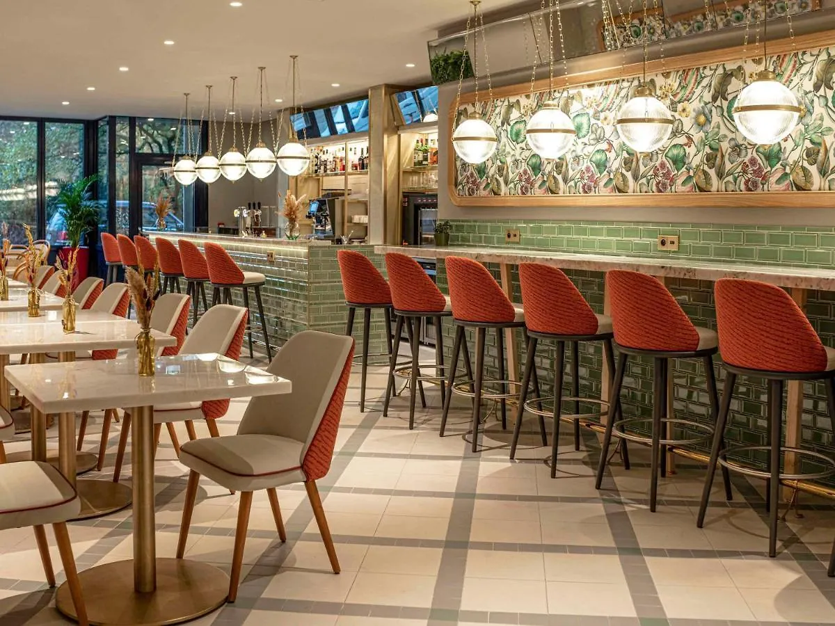 Mercure Antwerp City Centre 4*,